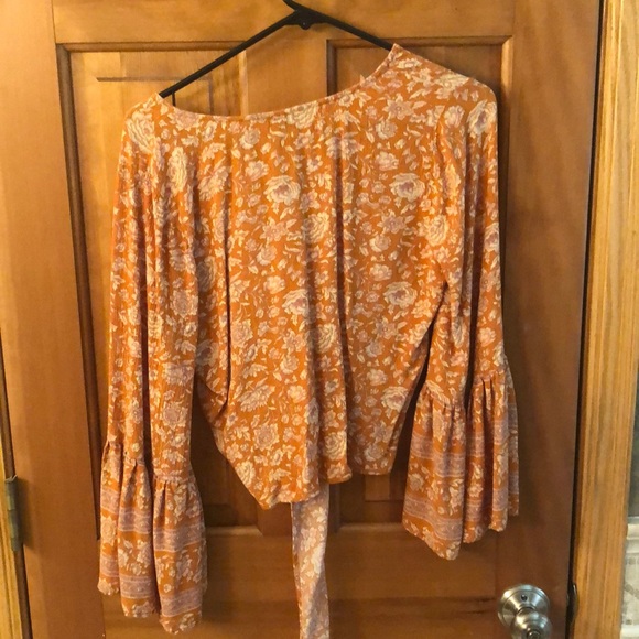 Orange and white American Eagle top - Picture 2 of 5